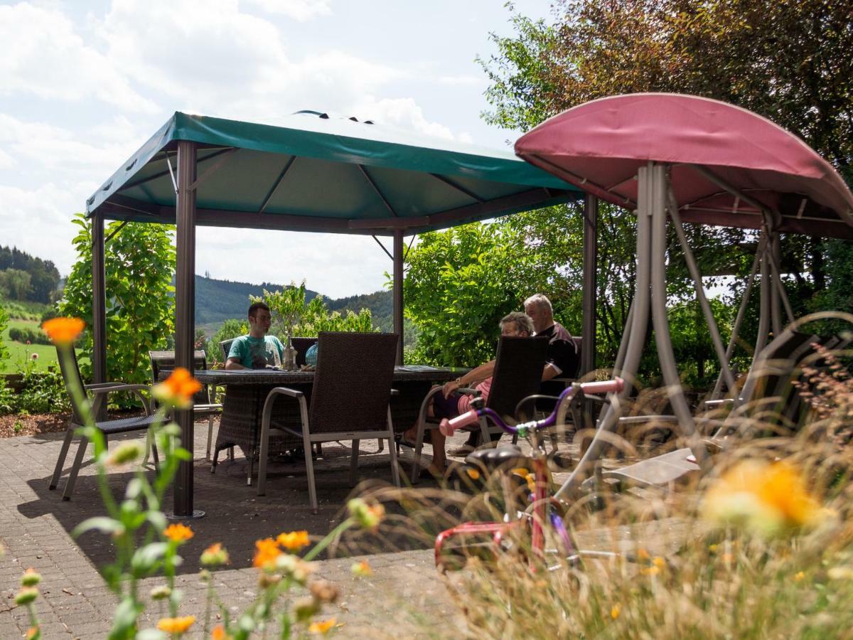 Bauernhofpension Wiebelhaus-Mester Lennestadt Eksteriør billede